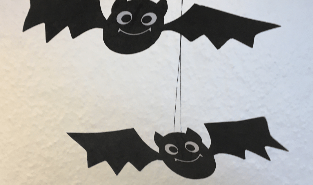 Sådan laver du en guirlande til Halloween - Lou Noire - Flagermus