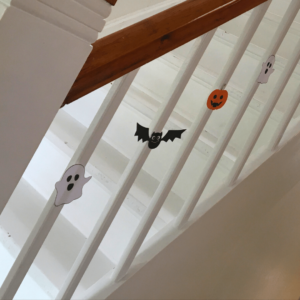 Sådan laver du en guirlande til Halloween - Lou Noire - Pynt til Halloweenfest