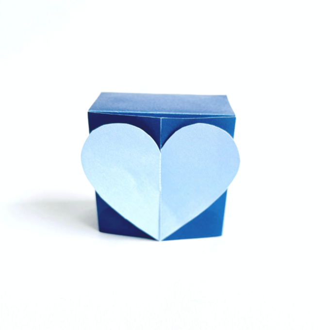 Æsker til konfirmation - blå - Lou Noire - Hjerteæske Æsker til konfirmation - blå - Lou Noire - Hjerteæske