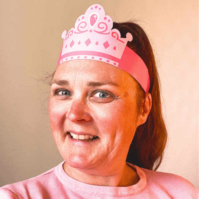 Tiara & Tissemænd - 10 kroner til polterabend - Lou Noire - Tiara